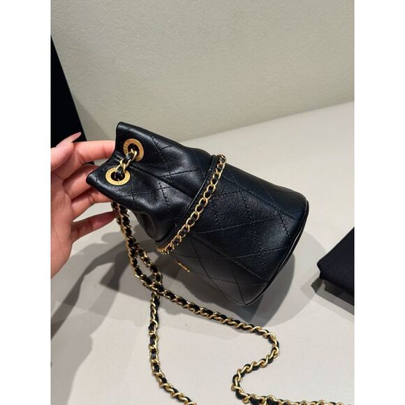 Chanel Women Pre-Loved Bag Very Good Condition - Picture 6 of 8